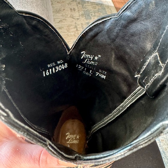 Vintage Tony Lama Exotic Lizard Black and Cognac Western Heeled Boots. - Picture 6 of 12